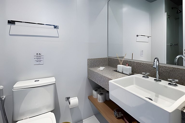 Zainalofts7 Moema - com piscina aquecida e metrô 305 Z Cotov