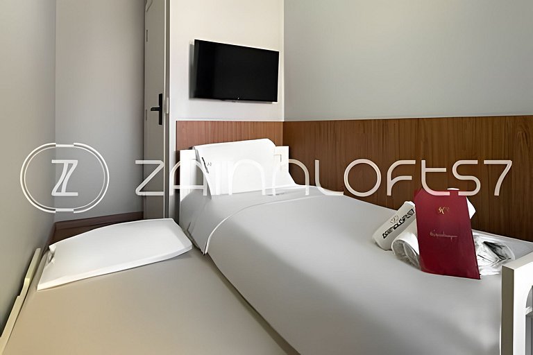 Zainalofts7 - Quarto em casa na Vila Mariana