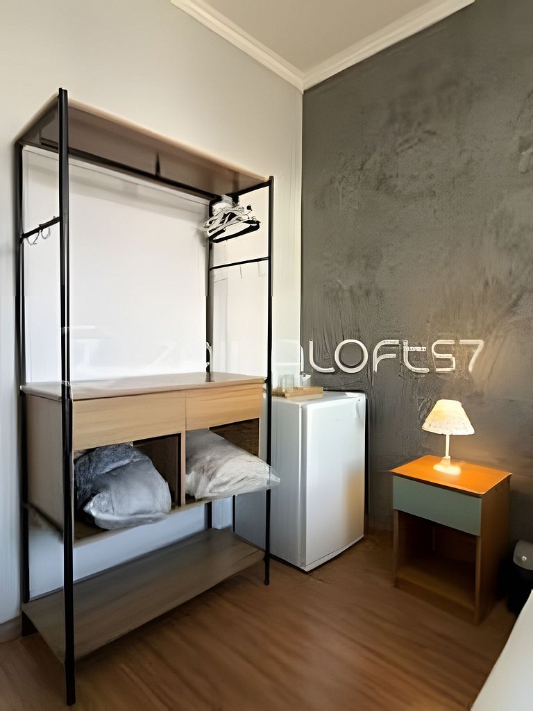 Zainalofts7 - Quarto 2 em casa na Vila Mariana