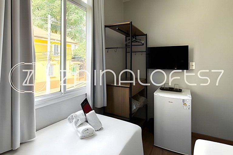 Zainalofts7 - Quarto 4 em casa na Vila Mariana