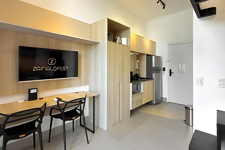 Zainalofts7 - 811 Haus Mitre Residence