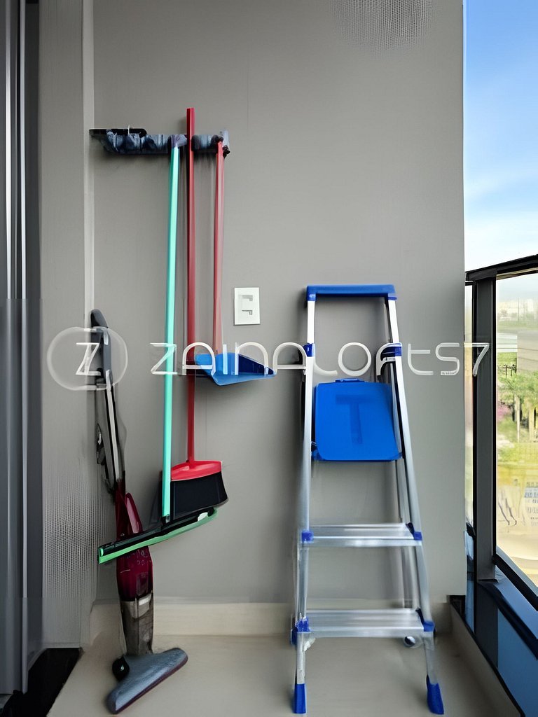 Zainalofts7 - 812 Haus Mitre Residence