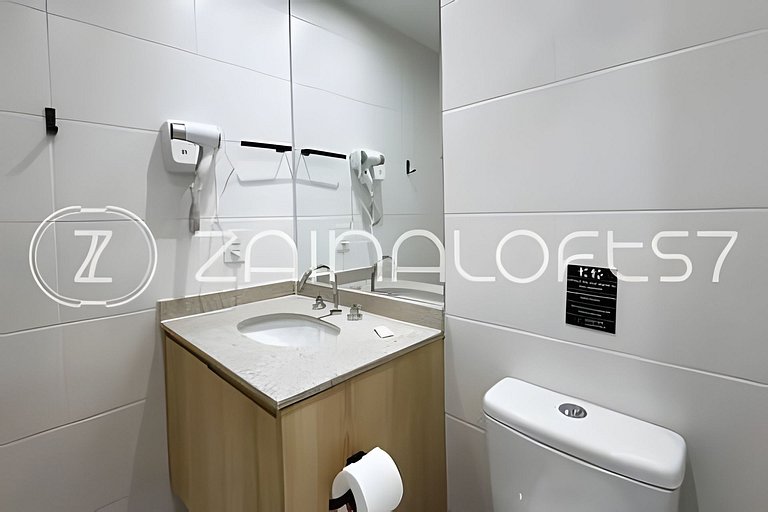 Zainalofts7 - 812 Haus Mitre Residence