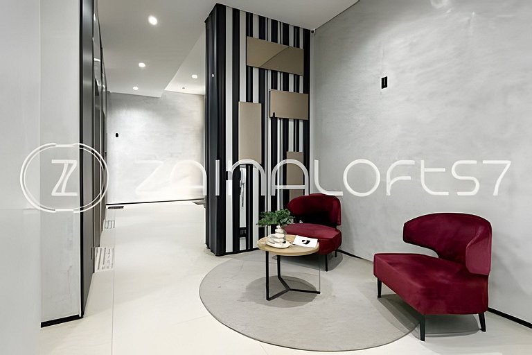 Zainalofts7 - 812 Haus Mitre Residence